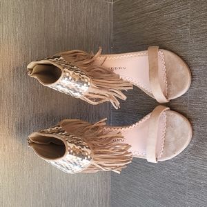 NWOT Chinese Laundry Ballroom Dance Shoes Fringe